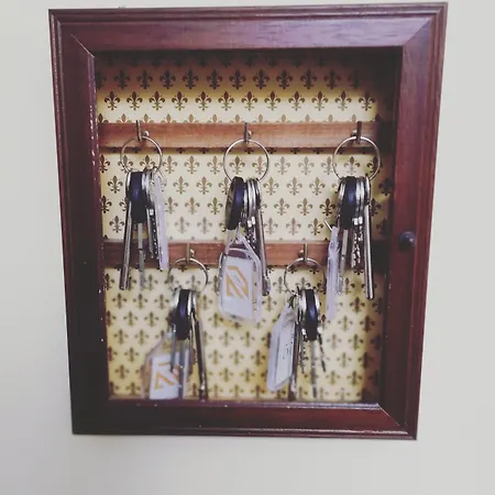 Pensión La Gemma 4*